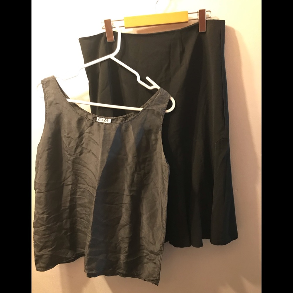 Studio London Skirt Gain for Canada Top